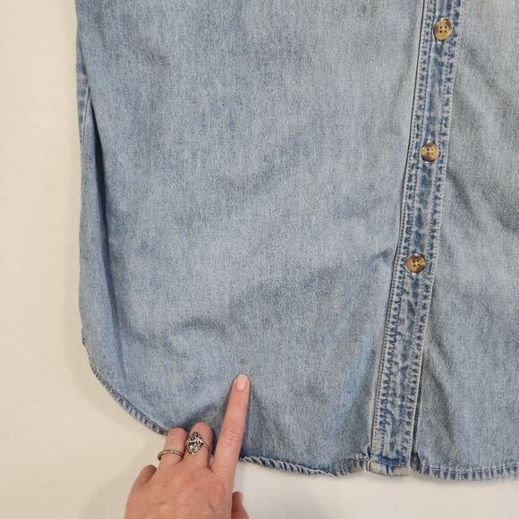 Vintage Christmas Denim Shirt Embroidered Redbirds Cardinals Long Sleeve Jean XL - Picture 8 of 15